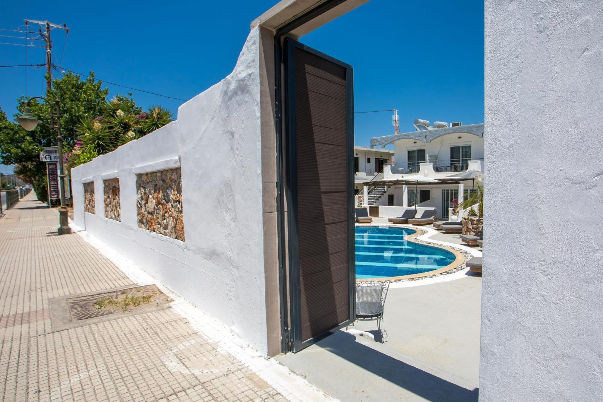 Toula'S Apartments Faliraki Extérieur photo