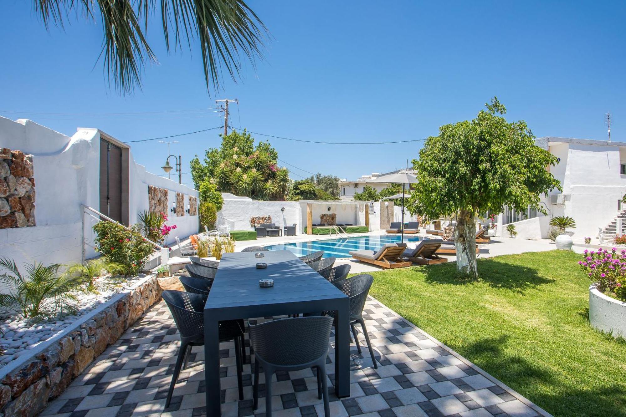 Toula'S Apartments Faliraki Extérieur photo