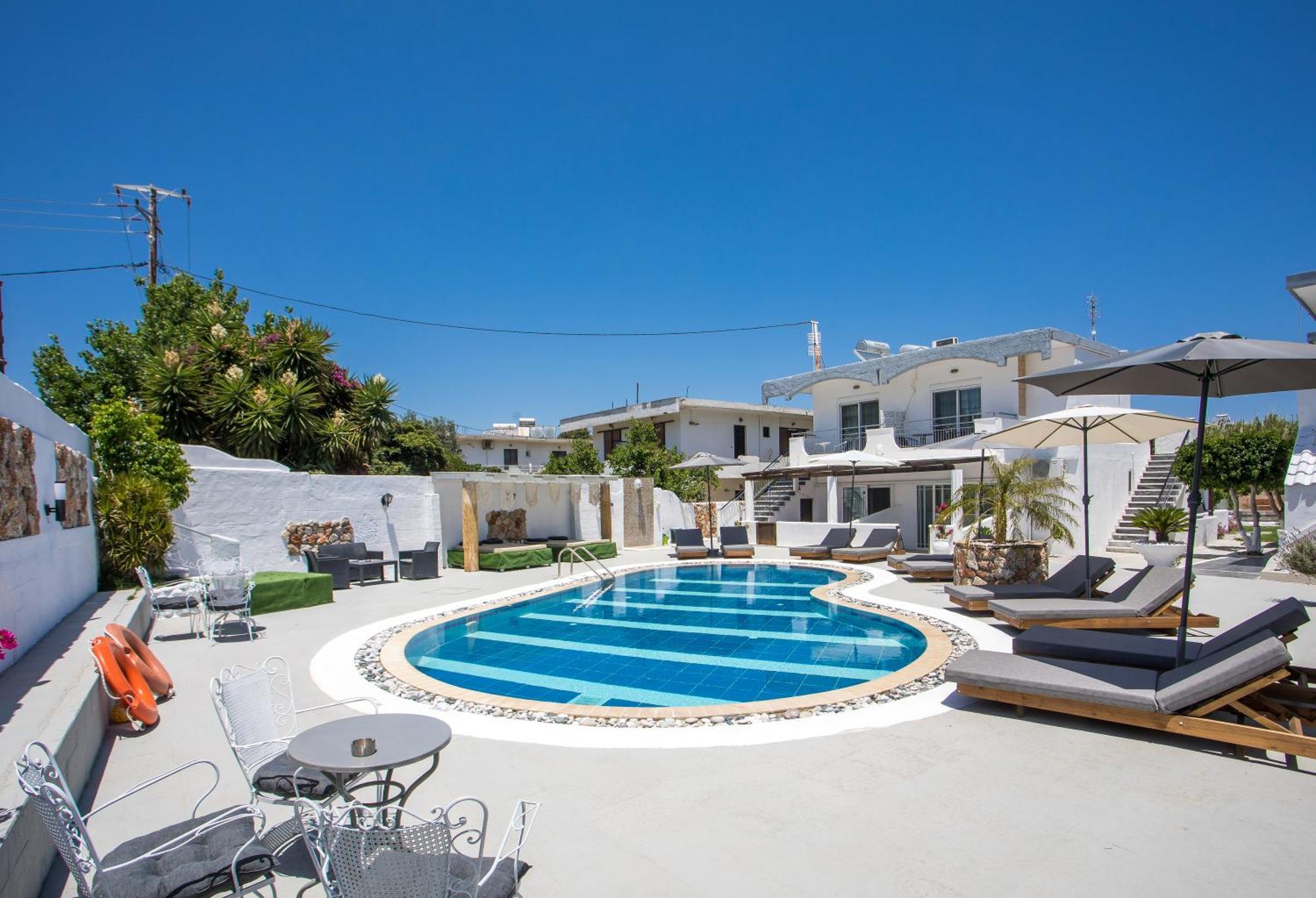 Toula'S Apartments Faliraki Extérieur photo